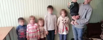 В Одессе обнаружили семерых голодных и замерзших детей 