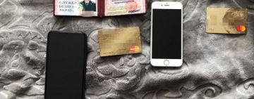 В Одессе СБУ задержала своего же сотрудника за вымогательство 35 000 гривен 