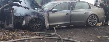 Задержан один из поджигателей иномарки с автоледи в салоне