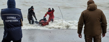 Евакуйовані всі члени екіпажу судна Делфі 