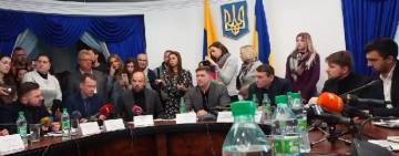 Сергей Паращенко: пострадавшим вследствие пожара на Троицкой выделят материальную помощь