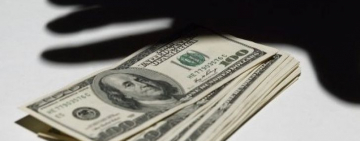 Депутат местного совета в Одесской области попался на взятке в 11 000 долларов