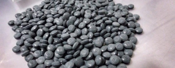 30 таблеток метадону знайшли у співробітниці Генпрокуратури