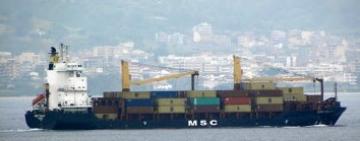 Схватили всех, кто находился на палубе, и ломали оборудование: подробности  захвата украинских моряков пиратами