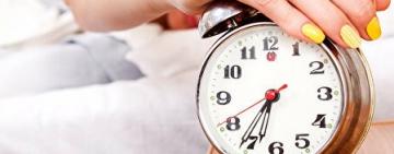 На час вперед или назад? Завтра  Украина переходит на летнее время