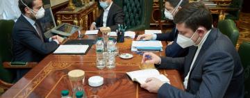 Влада виплачуватиме допомогу найбіднішим верствам населення під час карантину