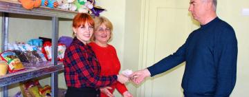 На Одещині голова ради віддав зарплату на благодійність та закликав колег долучитися до флешмобу