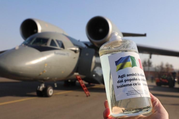 Италия получила вторую партию гумпомощи от Украины