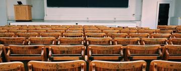 Студенты завершат учебный год дистанционно - Любомира Мандзий