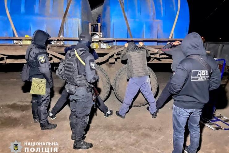 Подробности попытки кражи пестицидов на полмиллиона гривен в Одесской области