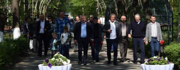 9 МАЯ НА КАРАНТИНЕ:  жители Арциза пришли к братской могиле, чтобы почтить память погибших воинов