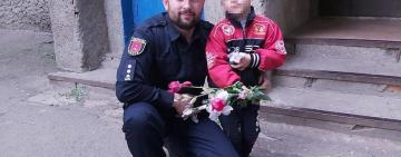 Букет для мамочки: 5-летний одессит отправился за цветами и потерялся