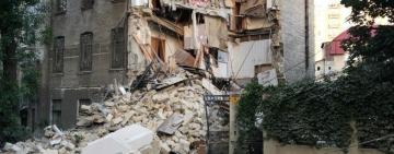 В Одессе снова обвалился жилой дом: есть пострадавшие