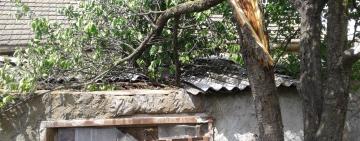 Торнадо сорвал крыши с 20 домов в Болградском районе