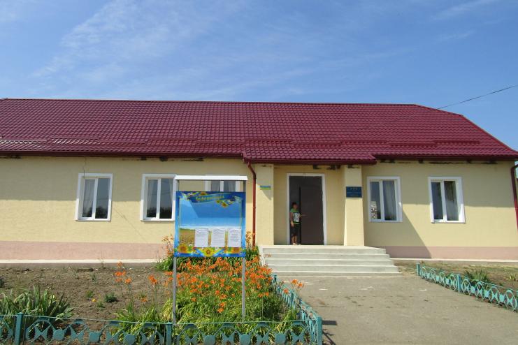 В Тарутинском районе за счёт облсовета отремонтирован Дом культуры