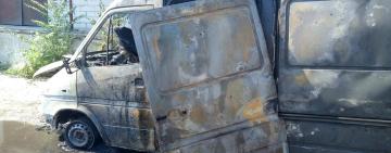 В Измаиле дотла сгорел микроавтобус