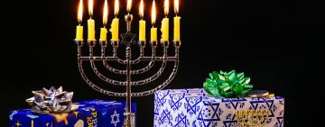 Зеленский хочет сделать государственными шесть религиозных праздников