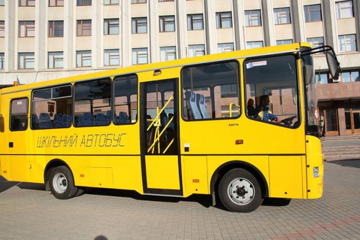 Власти Одесской области закупят новые школьные автобусы на 45 млн. гривен до 30 августа