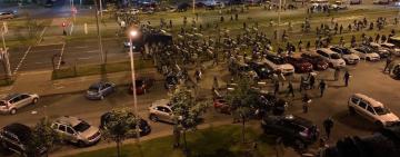 БЕЛАРУСЬ. ПРОТЕСТ ПРОДОЛЖАЕТСЯ: "НЕ ВЫХОДИТЕ СЕГОДНЯ НА РАБОТУ"