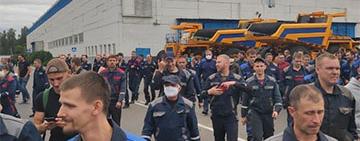 Беларусь. День 5: производственники, медики, актёры - все объявили о страйках