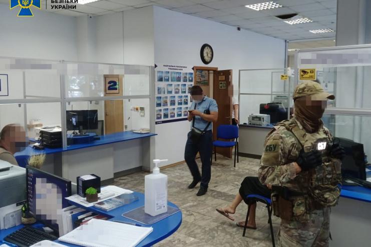 В Одессе СБУ разоблачила коррупционную схему по изготовлению документов моряков