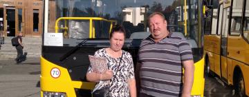 У Веселодолинского УВК появился новый школьный автобус