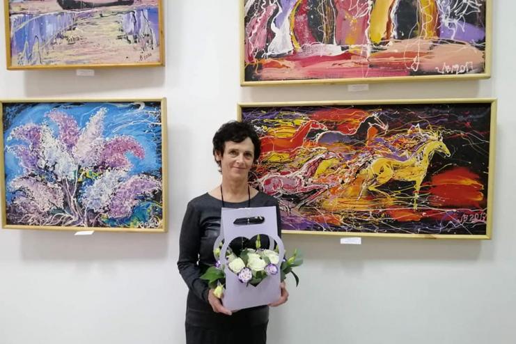 В  Измаиле состоялось открытие персональной выставки известной килийской художницы