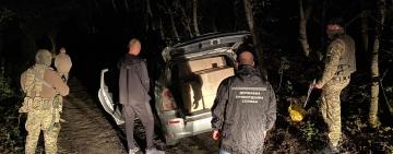 В Одесской области пограничники выстрелами останавливали авто с контрабандой