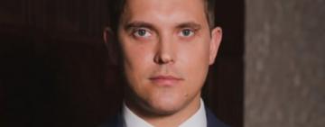 В соответствии с поданным заявлением: президент подписал указ об увольнении Максима Куцего