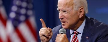 США: Байден наращивает отрыв от Трампа