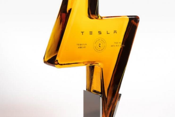 250 доларів за пляшку текіли Tesla