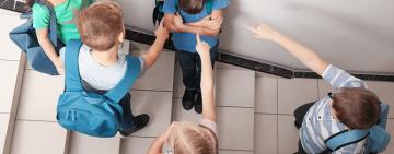 В одной из школ Вилковской громады трое школьников публично раздели сверстника до трусов: сестра пострадавшего просит помощи