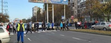 В Одессе предприниматели устроили антикарантинный протест (видео)