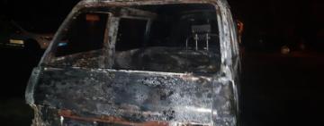 Лихие 90-ые: в Одесской области за ночь сожгли три авто