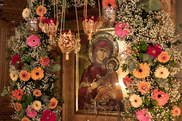 22 ноября: празднование в честь иконы Божией Матери "СКОРОПОСЛУШНИЦА" 