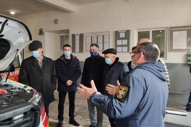 Болградские спасатели получили новый специальный автомобиль