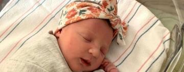 Народилась дівчинка, яка чекала цього 27 років - найдовше в світі