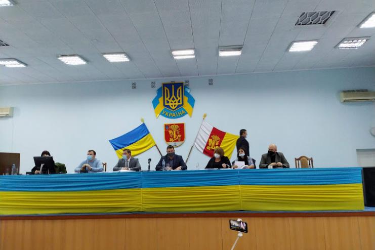 ОБРАЖЕНА ФРАКЦІЯ, ДЕМАРШ  І ЗАВЕРШЕННЯ УСТАНОВЧОЇ СЕСІЇ БІЛГОРОД-ДНІСТРОВСЬКОЇ РАЙОННОЇ РАДИ
