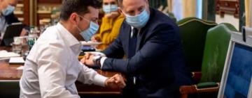 У Єрмака вп'ятеро більше радників, ніж у Зеленського. Це нонсенс,- КВУ 