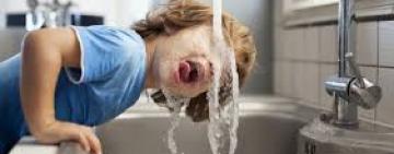 Вода с "химией": в пяти районах Одесчины подают некачественную воду