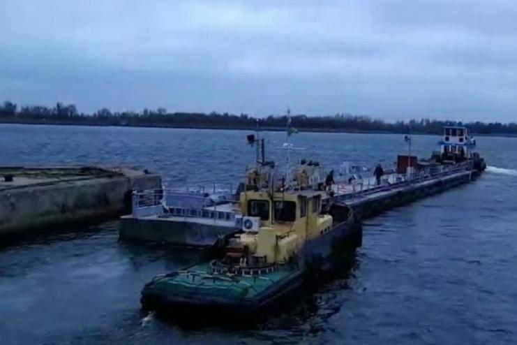 Плавучий причал ВМС отправился в Южный: первый заказ для "Паллады" за годы независимости Украины