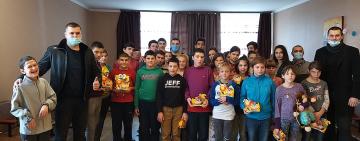 Твори добро: одесские волонтеры поздравили воспитанников Килийской школы-интернат с праздниками