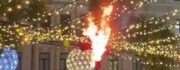 У Києві горіла головна ялинка країни