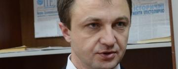 МОВНИЙ  ЗАКОН: кому доведеться складати іспит з української мови