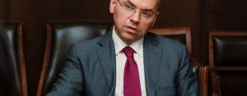 Разоблачитель фейков Степанов: вроде опровергает, но постановление о локдауне пересмотрят уже сегодня 