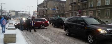 Чего лучше не делать, когда выпал снег (шпаргалка водителям)