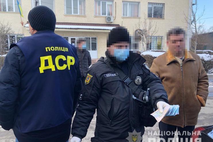 Затримання голови Теплицької селищної ради: в поліції повідомили нові подробиці гучної справи
