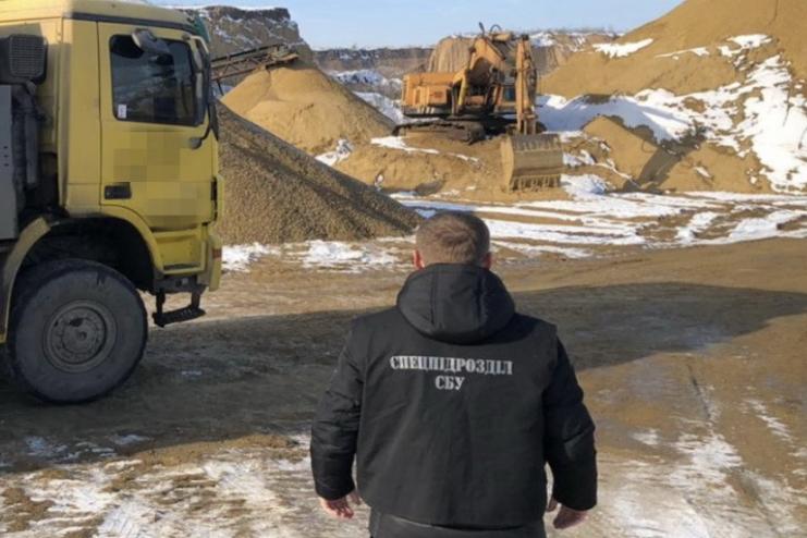 В Одесской области СБУ обнаружила незаконный песчаный карьер: ущерб государству более 100 млн. грн.