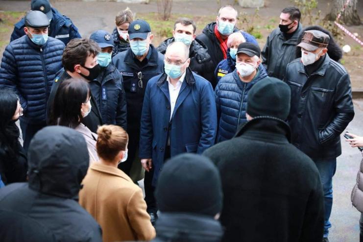 Главврач Запорожской облбольницы назвал причину пожара, а полиция вручила подозрение сотруднику больницы: новые детали о смертельном пожаре