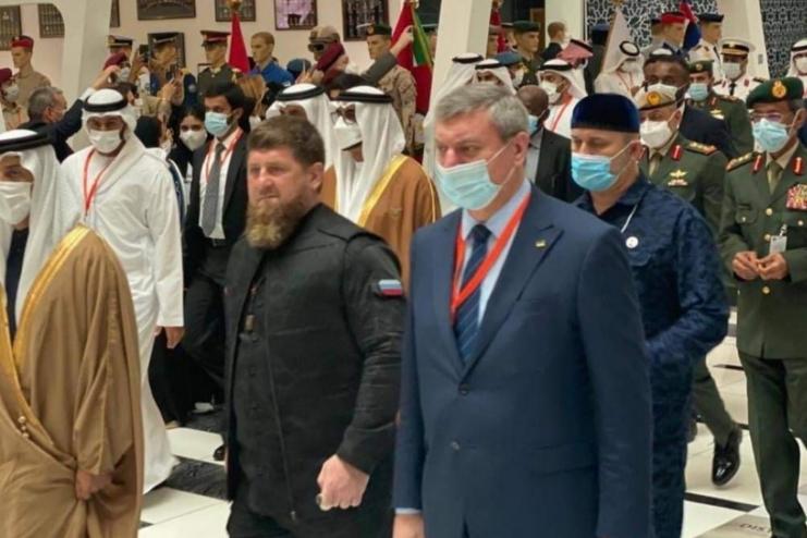 Шмигаль зажадав від Уруського пояснень походження фото з Кадировим. Уруський відповів